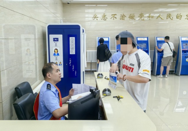 从“一季火”到“四季红”！冰城公安“全季护游”服务激活旅游新活力 